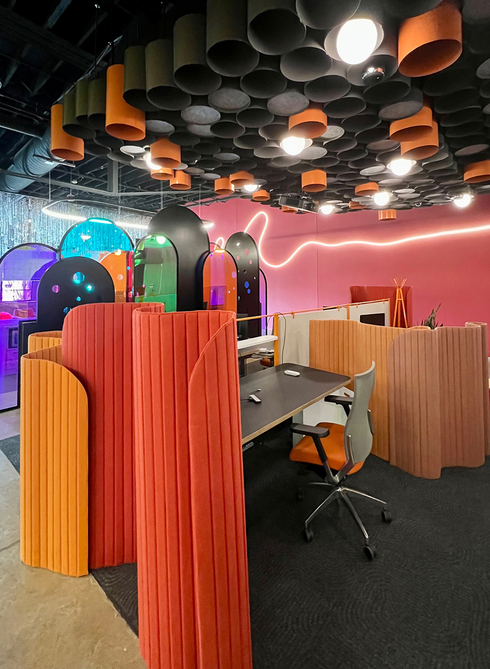 elasticity-office-with-focus-floor-from-zilenzio-2